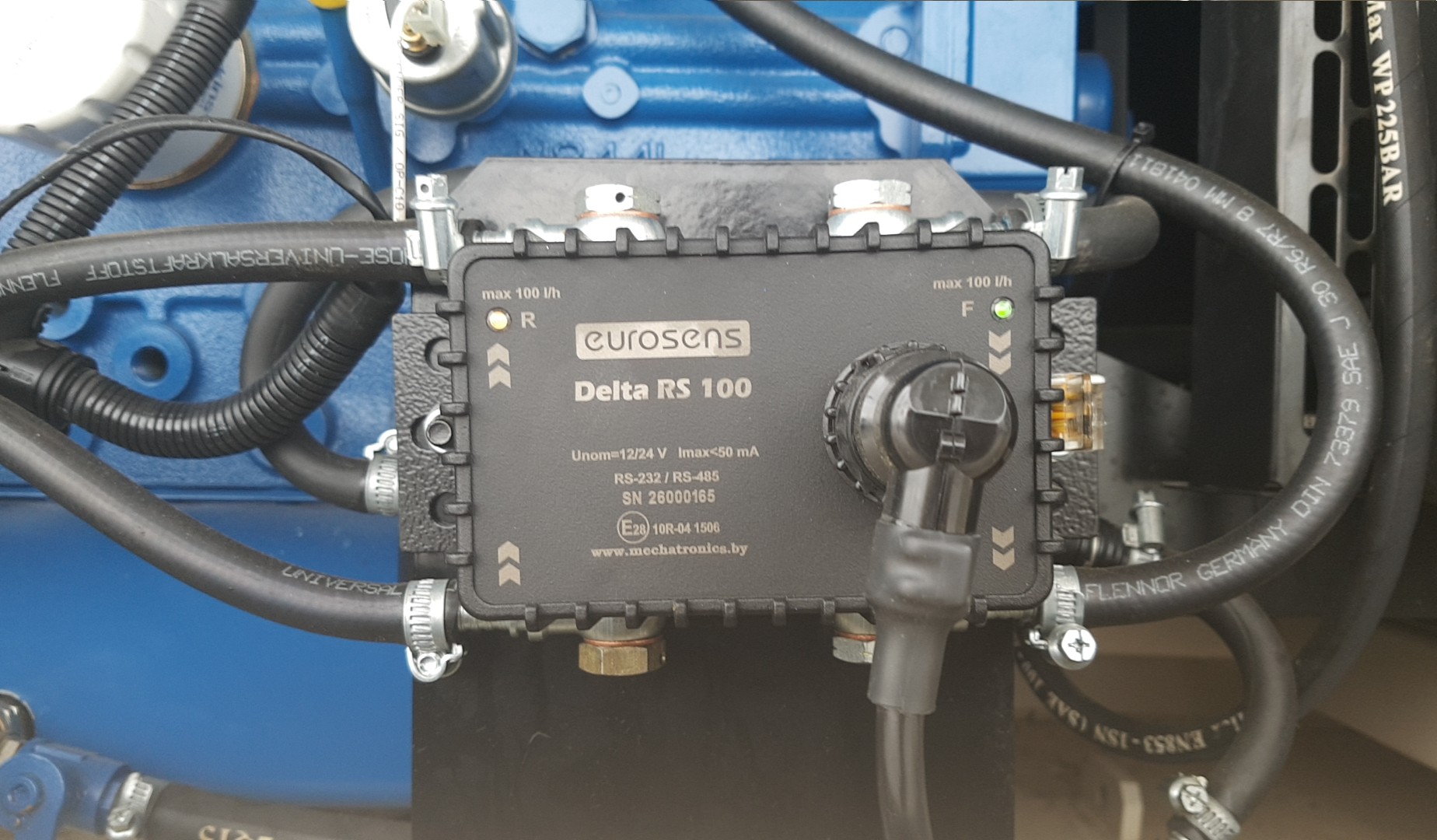 Сатомс. Датчик расхода топлива EUROSENS Delta RS 250. Delta RS 100 датчик расхода топлива. Датчик расхода топлива EUROSENS Delta RS 100. Датчик расхода топлива Delta rs250.